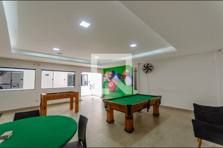 Apartamento à venda com 43m², 2 quartos e 1 vaga Apartamento à venda com 43m², 2 quartos e 1 vagaSalão de jogos