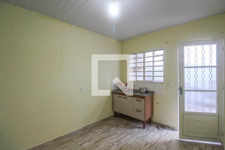 Sala/cozinha de casa para alugar com 1 quarto, 40m² em Vila Ema, São Paulo