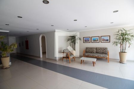 Apartamento à venda com 70m², 2 quartos e 2 vagas Apartamento à venda com 70m², 2 quartos e 2 vagasHall Social