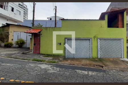 Casa à venda com 790m², 2 quartos e 1 vaga Casa à venda com 790m², 2 quartos e 1 vagaCasas do Terreno