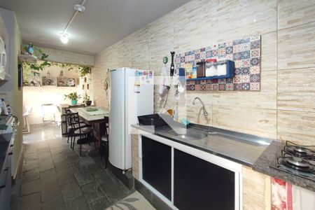 Casa à venda com 160m², 3 quartos e 3 vagasÁrea gourmet