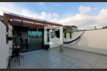 Apartamento à venda com 108m², 2 quartos e 1 vaga Apartamento à venda com 108m², 2 quartos e 1 vagaCobertura