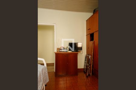 Casa à venda com 280m², 5 quartos e 4 vagas Casa à venda com 280m², 5 quartos e 4 vagasQuarto 2