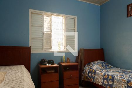 Casa à venda com 280m², 5 quartos e 4 vagas Casa à venda com 280m², 5 quartos e 4 vagasQuarto 3