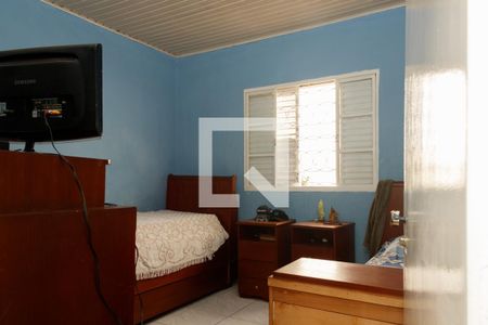 Casa à venda com 280m², 5 quartos e 4 vagas Casa à venda com 280m², 5 quartos e 4 vagasQuarto 3