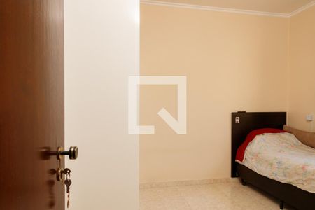 Casa à venda com 280m², 5 quartos e 4 vagas Casa à venda com 280m², 5 quartos e 4 vagasQuarto 5