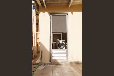 Casa à venda com 280m², 5 quartos e 4 vagas Casa à venda com 280m², 5 quartos e 4 vagasÁrea Externa