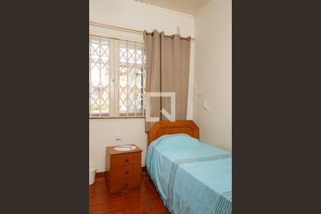 Casa à venda com 280m², 5 quartos e 4 vagas Casa à venda com 280m², 5 quartos e 4 vagasQuarto 1