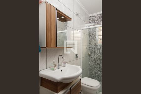 Casa à venda com 280m², 5 quartos e 4 vagas Casa à venda com 280m², 5 quartos e 4 vagasBanheiro 2