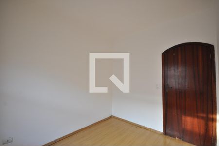 Casa para alugar com 200m², 3 quartos e 3 vagasQuarto 3