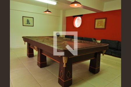 Casa para alugar com 344m², 4 quartos e 4 vagasSalãÁrea comum o de jogos