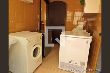 Casa para alugar com 344m², 4 quartos e 4 vagasLavanderia