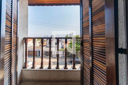 Casa à venda com 175m², 3 quartos e 4 vagas Casa à venda com 175m², 3 quartos e 4 vagasVaranda do Quarto 2