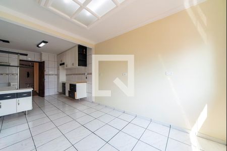 Casa à venda com 175m², 3 quartos e 4 vagas Casa à venda com 175m², 3 quartos e 4 vagasCopa