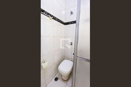 Apartamento à venda com 71m², 2 quartos e 1 vaga Apartamento à venda com 71m², 2 quartos e 1 vagaBanheiro da Suíte