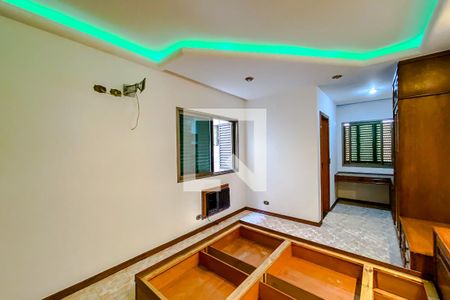 Casa para alugar com 396m², 3 quartos e 6 vagasQuarto 3 - Suíte