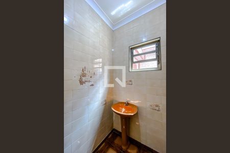 Casa para alugar com 396m², 3 quartos e 6 vagasBanheiro