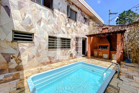 Casa para alugar com 396m², 3 quartos e 6 vagasPiscina