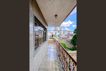 Casa para alugar com 396m², 3 quartos e 6 vagasÁrea externa