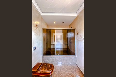 Casa para alugar com 396m², 3 quartos e 6 vagasBanheiro da Suíte 1