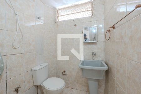 Banheiro de kitnet/studio para alugar com 1 quarto, 30m² em Bela Vista, São Paulo