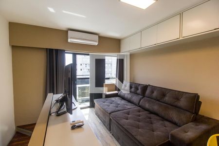 Sala de TV de apartamento para alugar com 1 quarto, 50m² em Bethaville I, Barueri