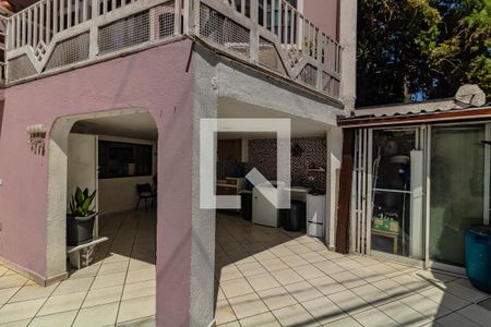 Casa à venda com 150m², 3 quartos e 3 vagas Casa à venda com 150m², 3 quartos e 3 vagasÁrea comum