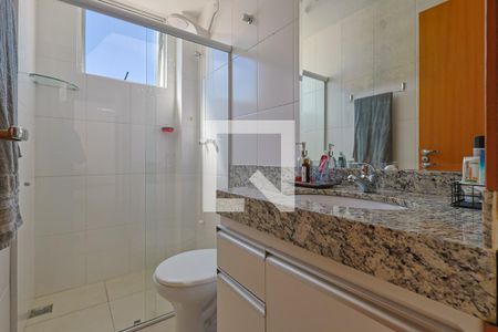 Apartamento à venda com 70m², 2 quartos e 2 vagasBanheiro