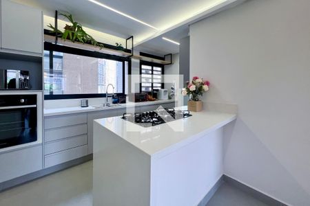 Apartamento à venda com 125m², 4 quartos e 1 vaga Apartamento à venda com 125m², 4 quartos e 1 vagaCozinha