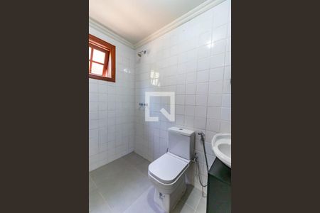 Casa à venda com 385m², 4 quartos e 5 vagas Casa à venda com 385m², 4 quartos e 5 vagasBanheiro 2
