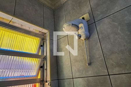 Casa à venda com 240m², 3 quartos e 4 vagas Casa à venda com 240m², 3 quartos e 4 vagasBanheiro da Suíte