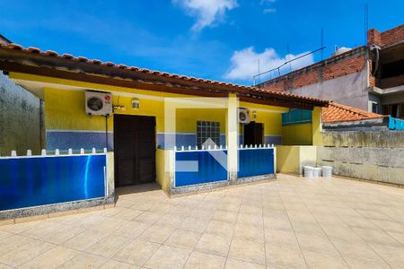 Casa à venda com 240m², 3 quartos e 4 vagas Casa à venda com 240m², 3 quartos e 4 vagasVaranda do Quarto 1