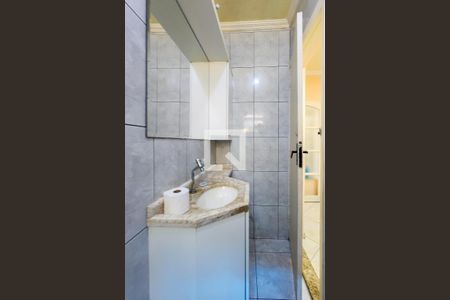 Casa à venda com 240m², 3 quartos e 4 vagas Casa à venda com 240m², 3 quartos e 4 vagasBanheiro da Suíte