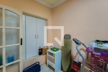 Casa à venda com 240m², 3 quartos e 4 vagas Casa à venda com 240m², 3 quartos e 4 vagasSuíte