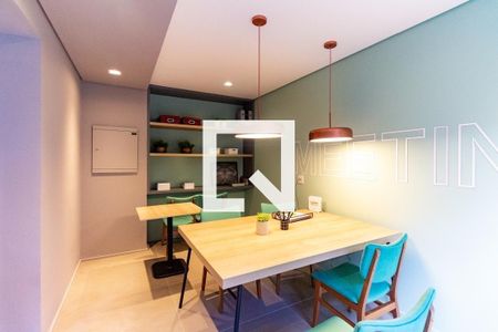 Apartamento à venda com 66m², 3 quartos e 1 vaga Apartamento à venda com 66m², 3 quartos e 1 vagaSala de Estudos