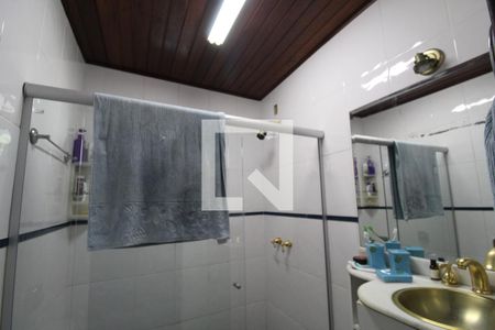 Casa à venda com 800m², 5 quartos e 3 vagasBanheiro da suíte 1