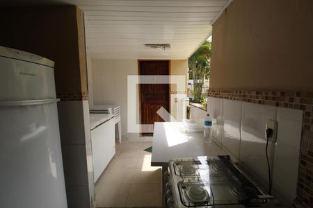 Casa à venda com 800m², 5 quartos e 3 vagasCozinha da edícula