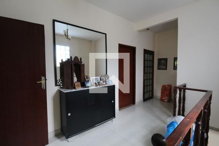 Casa à venda com 800m², 5 quartos e 3 vagasHall