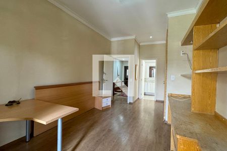 Casa de condomínio à venda com 600m², 4 quartos e 6 vagasSuíte 2