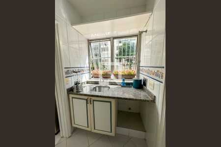 Apartamento à venda com 85m², 3 quartos e 1 vaga Apartamento à venda com 85m², 3 quartos e 1 vagaCozinha