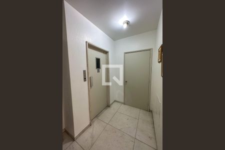 Apartamento à venda com 85m², 3 quartos e 1 vaga Apartamento à venda com 85m², 3 quartos e 1 vagaArea Comum