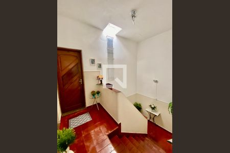 Apartamento para alugar com 90m², 2 quartos e sem vaga Apartamento para alugar com 90m², 2 quartos e sem vagaEntrada