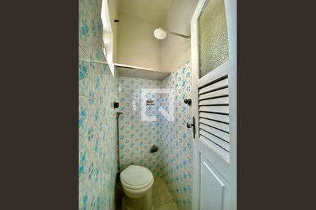 Apartamento para alugar com 90m², 2 quartos e sem vaga Apartamento para alugar com 90m², 2 quartos e sem vagaBanheiro de serviço