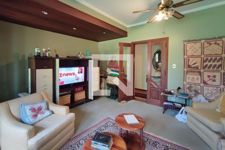 Casa à venda com 605m², 7 quartos e 6 vagasSala de TV