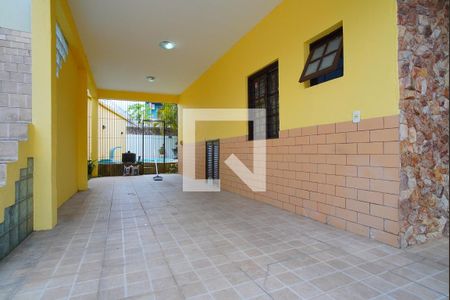 Casa de condomínio à venda com 195m², 3 quartos e 3 vagasGaragem
