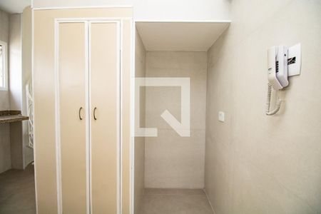 Apartamento à venda com 200m², 4 quartos e 2 vagas Apartamento à venda com 200m², 4 quartos e 2 vagasCozinha
