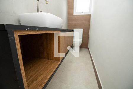 Apartamento à venda com 200m², 4 quartos e 2 vagas Apartamento à venda com 200m², 4 quartos e 2 vagasLavabo