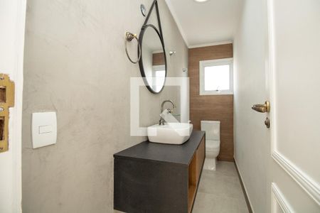 Apartamento à venda com 200m², 4 quartos e 2 vagas Apartamento à venda com 200m², 4 quartos e 2 vagasLavabo
