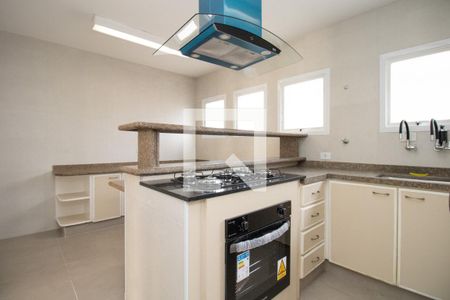 Apartamento à venda com 200m², 4 quartos e 2 vagas Apartamento à venda com 200m², 4 quartos e 2 vagasCozinha