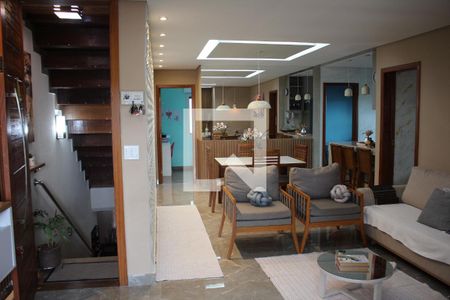Sala 1 de casa à venda com 6 quartos, 350m² em Conjunto Água Branca, Contagem